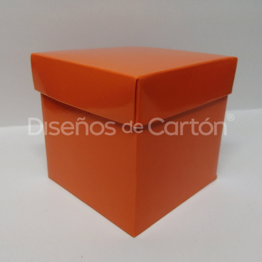 Caja de Cartón Mediana